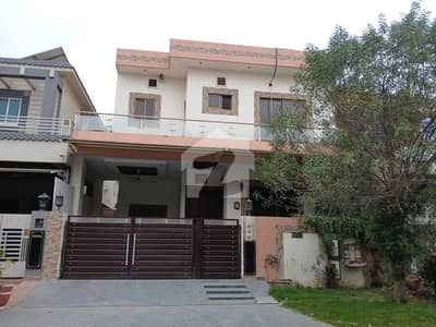 8 Marla uper available lower portion Lock for rent in DHA phase 6