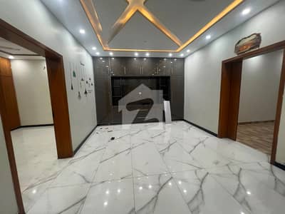 Renovated 10 Marla Upper Potion With Separate entrance Available For Rent