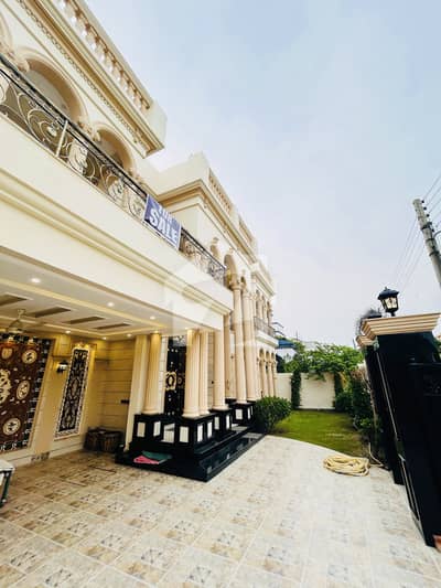 1 KANAL BRAND NEW ULTRA MODERN DESIGN HOUSE FOR SALE IN VALANCIA TOWN