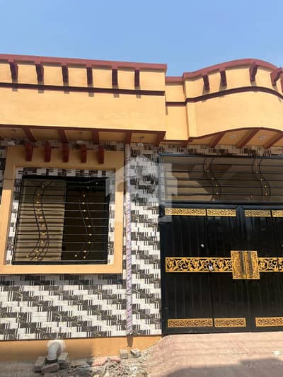 3.5 Mrla Luxury House Car Porch Urgent Sale Bawaja Majboori