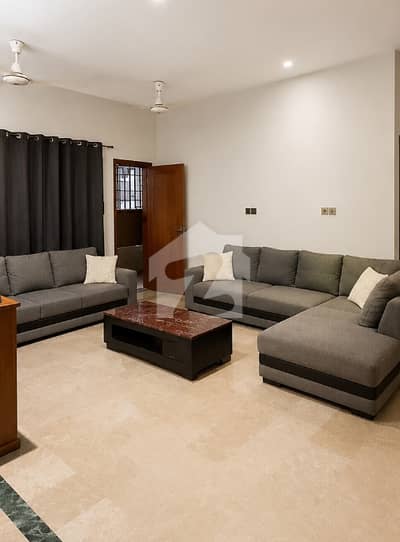 Apartment Available for Rent Apartment Available for Rent