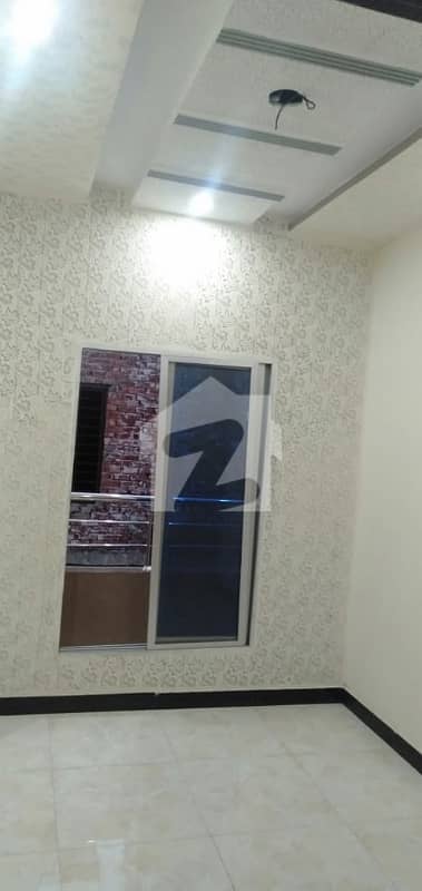 لالہ زار گارڈن لاہور میں 3 کمروں کا 3 مرلہ مکان 1.4 کروڑ میں برائے فروخت۔