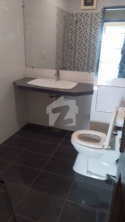 READY TO MOVE FLAT