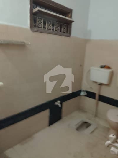Portion for rent prime location near disco bakery