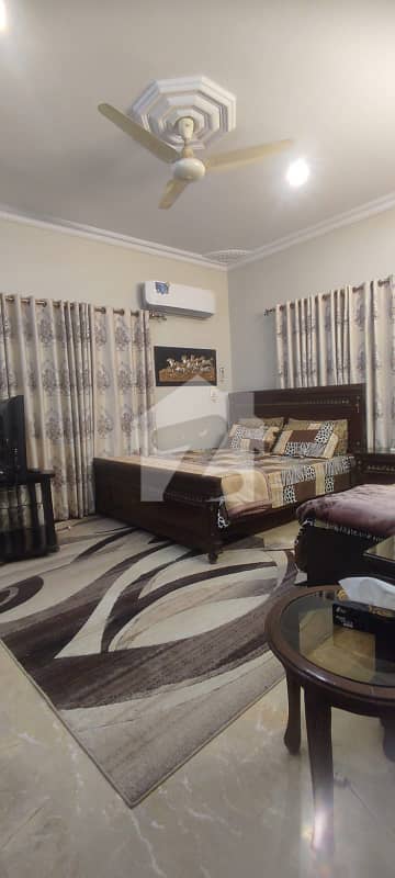 4 Bed DD 600 Yards Portion For Rent In Gulistan-E-Jauhar Block 13
