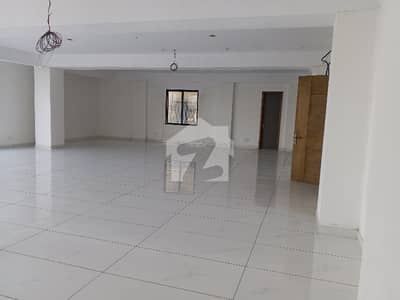 2ND FLOOR RAN NEW 3 SIDES CORNER OFFICE FOR SALE IN PHASE 6 DHA KARACHI.