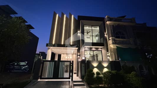 5marla house for rent luxury house in DHA Phase 9 town