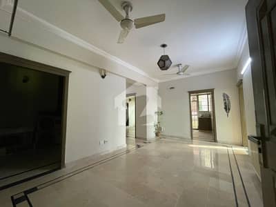Sughra Tower Front Facing Corner Apartment