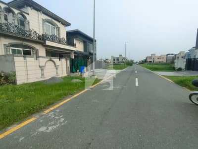 Investor Price Plot 10 Marla Top Location - Ideal For Living Best Future Investment - Cover By Luxury Houses Investor Price Plot 10 Marla Top Location - Ideal For Living Best Future Investment - Cover By Luxury Houses