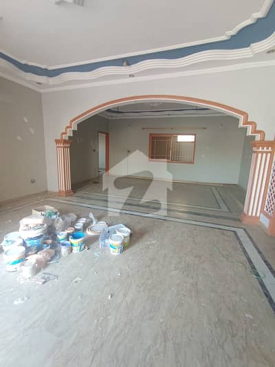 Town House Available For Rent 4 Bed DD One Car Parking Men Pchs Block 2 Nearest Noorani Kabab House