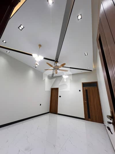 100 yards 450 sq 2 shops with basement 8 studio Appartment sale ground+4 building rental income 475000