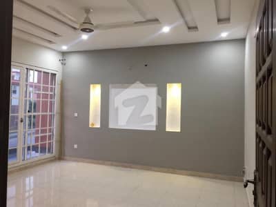 10 Marla Upper Portion For Rent Phase 8 Bahria Town Rawalpindi