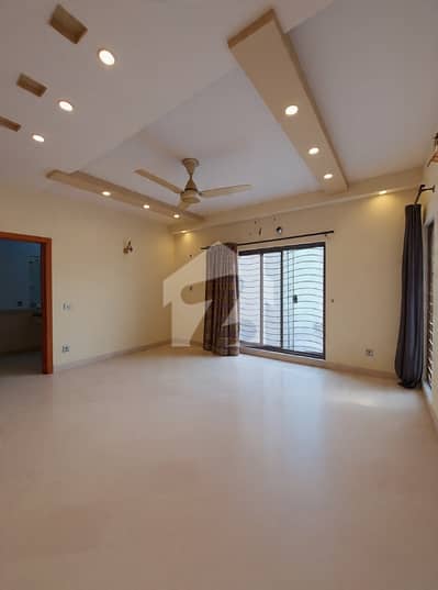 1 Kanal Upper Portion For Rent