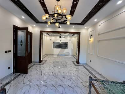 10 MARLA UPPER PORTION IS AVAILABLE FOR RENT IN BAHRIA TOWN LAHORE 10 MARLA UPPER PORTION IS AVAILABLE FOR RENT IN BAHRIA TOWN LAHORE