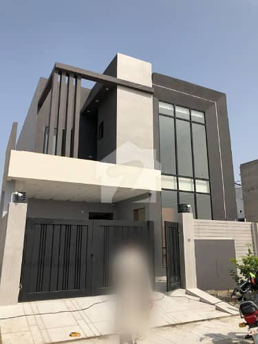 ڈی ایچ اے فیز 1 ۔ سیکٹر وی ڈی ایچ اے فیز 1,ڈی ایچ اے ڈیفینس,ملتان میں 4 کمروں کا 8 مرلہ مکان 2.4 کروڑ میں برائے فروخت۔ ڈی ایچ اے فیز 1 ۔ سیکٹر وی ڈی ایچ اے فیز 1,ڈی ایچ اے ڈیفینس,ملتان میں 4 کمروں کا 8 مرلہ مکان 2.4 کروڑ میں برائے فروخت۔
