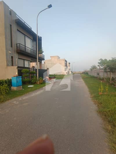 Corner sale A Residential Plot In Lahore Prime Location Corner sale A Residential Plot In Lahore Prime Location