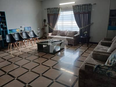 2 Side Corner Front Of Green Belt DOHS Phase 1 750 Square Yards House Up For Sale