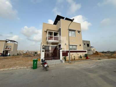 165 Sq Yard Corner Plot For Sale In Naya Nazimabad