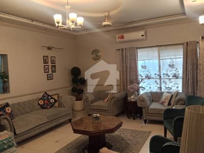 ڈی ایچ اے فیز 1 ڈی ایچ اے ڈیفینس,لاہور میں 5 کمروں کا 1 کنال مکان 7.2 کروڑ میں برائے فروخت۔ ڈی ایچ اے فیز 1 ڈی ایچ اے ڈیفینس,لاہور میں 5 کمروں کا 1 کنال مکان 7.2 کروڑ میں برائے فروخت۔