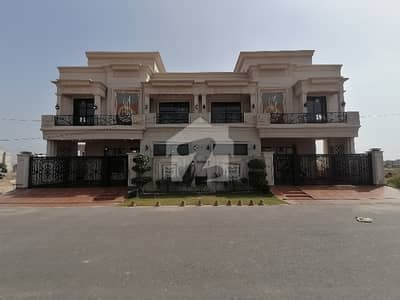 Brand New 10 Marla House Available In Royal Orchard - Overseas Prime Block For sale Brand New 10 Marla House Available In Royal Orchard - Overseas Prime Block For sale
