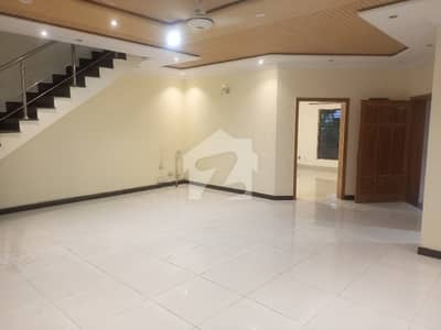 10 Marla House Available For Rent Bahria Town Phase 2