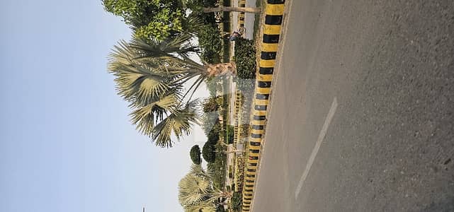 Gulberg Residencia Block V Plot For Sale