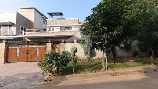 ڈی ایچ اے فیز 1 - سیکٹر سی ڈی ایچ اے ڈیفینس فیز 1,ڈی ایچ اے ڈیفینس,اسلام آباد میں 5 کمروں کا 1 کنال مکان 8.0 کروڑ میں برائے فروخت۔ ڈی ایچ اے فیز 1 - سیکٹر سی ڈی ایچ اے ڈیفینس فیز 1,ڈی ایچ اے ڈیفینس,اسلام آباد میں 5 کمروں کا 1 کنال مکان 8.0 کروڑ میں برائے فروخت۔