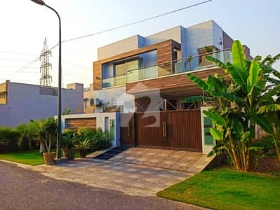 10 Marla House At Good Location in DHA Phase 3 For Sale 10 Marla House At Good Location in DHA Phase 3 For Sale