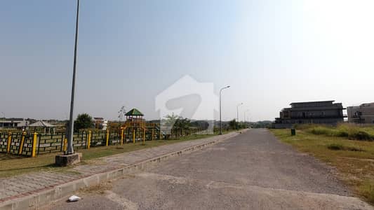 Discover Sun Facing, 1 Kanal Residential Plot At Park Enclave 1