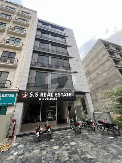 بحریہ ٹاؤن سیکٹر ای بحریہ ٹاؤن,لاہور میں 11 کمروں کا 5 مرلہ عمارت 15.5 کروڑ میں برائے فروخت۔ بحریہ ٹاؤن سیکٹر ای بحریہ ٹاؤن,لاہور میں 11 کمروں کا 5 مرلہ عمارت 15.5 کروڑ میں برائے فروخت۔