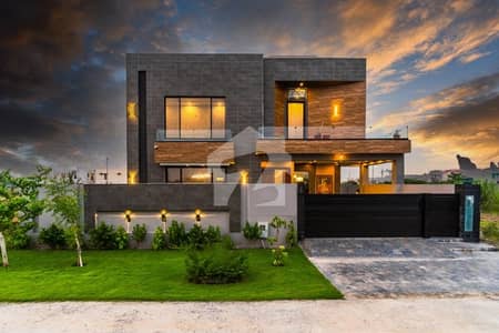 Modern 1 Kanal House Is For Sale In DHA Phase 4