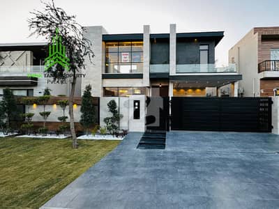 1 Kanal Top Quality Build Luxurious Beautiful Modern Design Villa With Basement For Sale In DHA Lahore Phase 7 Prime Location