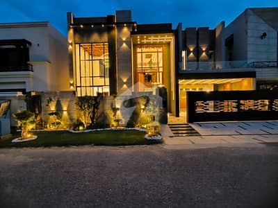 21 Marla Newly Built House For Sale in Royal Orchard Multan