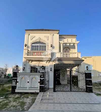 ڈی ایچ اے فیز 6 ڈی ایچ اے ڈیفینس,لاہور میں 3 کمروں کا 5 مرلہ مکان 3.1 کروڑ میں برائے فروخت۔ ڈی ایچ اے فیز 6 ڈی ایچ اے ڈیفینس,لاہور میں 3 کمروں کا 5 مرلہ مکان 3.1 کروڑ میں برائے فروخت۔