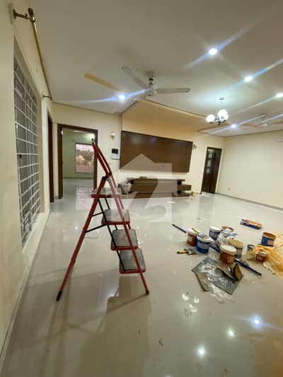 D-12 Islamabad 14Marla Upper Portion For Rent 3bed With Washroom Drawing Dining Tvl Kichen Parking Gas Electric No Servant Room