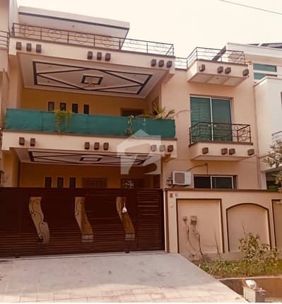i-8/2. Ground Portion available for rent more options available
