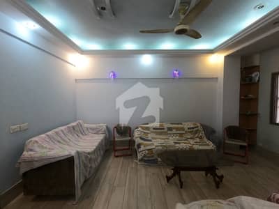 جمشید روڈ کراچی میں 5 مرلہ Studio فلیٹ 2.25 کروڑ میں برائے فروخت۔