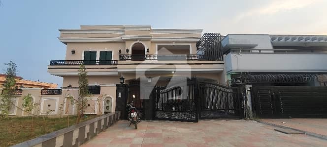 1 Kanal Super Luxury House For Sale Sector G-13 Islamabad 1 Kanal Super Luxury House For Sale Sector G-13 Islamabad