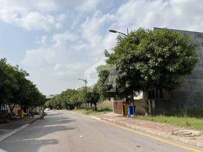 بحریہ انکلیو - سیکٹر ایف1 بحریہ انکلیو,بحریہ ٹاؤن,اسلام آباد میں 8 مرلہ رہائشی پلاٹ 1.45 کروڑ میں برائے فروخت۔ بحریہ انکلیو - سیکٹر ایف1 بحریہ انکلیو,بحریہ ٹاؤن,اسلام آباد میں 8 مرلہ رہائشی پلاٹ 1.45 کروڑ میں برائے فروخت۔