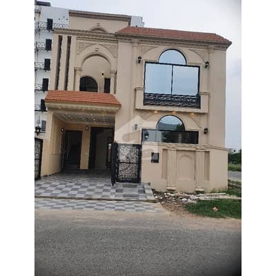 بحریہ آرچرڈ فیز 2 بحریہ آرچرڈ,لاہور میں 4 کمروں کا 6 مرلہ مکان 2.4 کروڑ میں برائے فروخت۔ بحریہ آرچرڈ فیز 2 بحریہ آرچرڈ,لاہور میں 4 کمروں کا 6 مرلہ مکان 2.4 کروڑ میں برائے فروخت۔