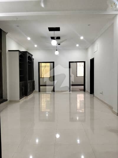F-6 Ground Portion 3 Bed Attach Bath Separate Gate For Rent