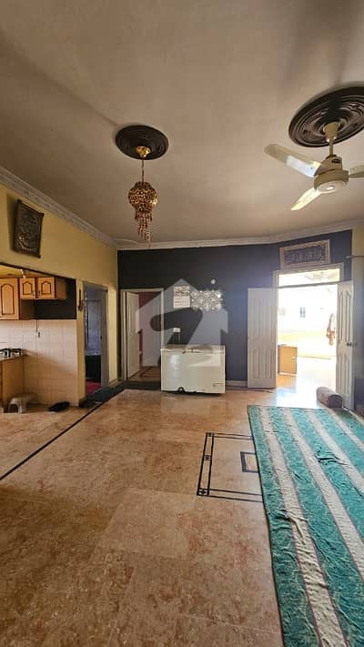 Reasonably-Priced 300 Square Yards House In Gulistan-e-Jauhar - Block 15, Karachi Is Available As Of Now