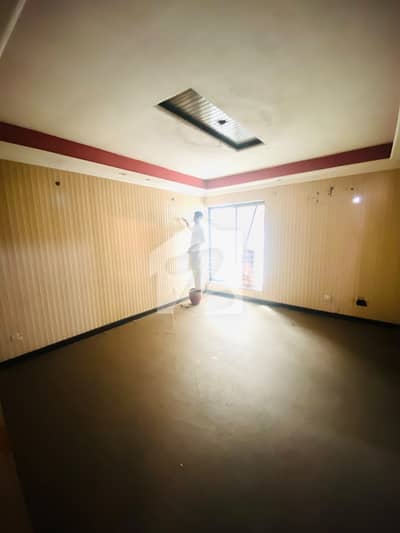 Upper Portion For Rent