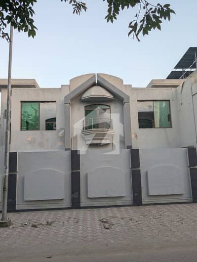 جوہر ٹاؤن فیز 1 جوہر ٹاؤن,لاہور میں 2 کنال Studio عمارت 10.0 لاکھ میں کرایہ پر دستیاب ہے۔ جوہر ٹاؤن فیز 1 جوہر ٹاؤن,لاہور میں 2 کنال Studio عمارت 10.0 لاکھ میں کرایہ پر دستیاب ہے۔