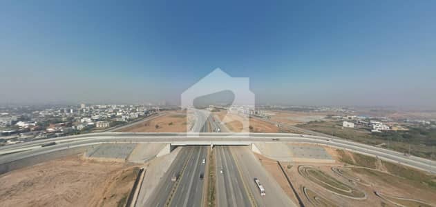 SECTOR F1 IS A SECTOR ON MAIN DHA EXPRESSWAY