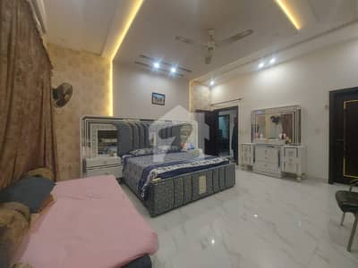 1 Kanal Fully Furnished Lower Portion for Rent in Bahria Town Sector E Lahore
