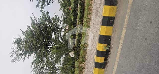 گلبرگ ریزیڈنشیا - بلاک ٹی گلبرگ ریزیڈنشیا,گلبرگ,اسلام آباد میں 10 مرلہ رہائشی پلاٹ 1.48 کروڑ میں برائے فروخت۔ گلبرگ ریزیڈنشیا - بلاک ٹی گلبرگ ریزیڈنشیا,گلبرگ,اسلام آباد میں 10 مرلہ رہائشی پلاٹ 1.48 کروڑ میں برائے فروخت۔