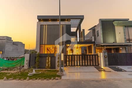 10 Marla Luxury House For Rent In DHA Phase 5