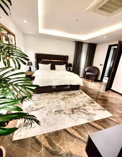 2 Bed Luxury Apartment Available In Prime Location Bahria town Lahore.