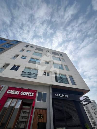 BRAND NEW 3 BEDROOM APARTMENTS NEAR TO PARKING